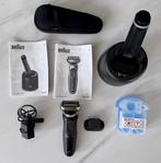 Braun Series 7 Elektrisch Scheerapparaat met SmartCare Cente, Ophalen of Verzenden, Zo goed als nieuw, Scheren en Epileren