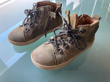 Leren schoenen maat 28 beschikbaar voor biedingen