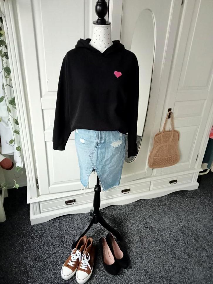 Amy & Ivy " Sweater maat M/L ", Kleding | Dames, Truien en Vesten, Zo goed als nieuw, Maat 38/40 (M), Zwart, Ophalen of Verzenden