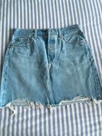 Spijkerrokje Levi’s maat 30, Kleding | Dames, Rokken, Maat 38/40 (M), Blauw, Ophalen of Verzenden, Zo goed als nieuw