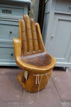 Vintage grote houten hand /stoel, Ophalen