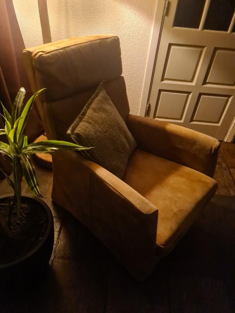 Nubuck Lederen Stoel - Comfortabel & Stijlvol, Huis en Inrichting, Fauteuils, Ophalen, 75 tot 100 cm, Leer, 75 tot 100 cm