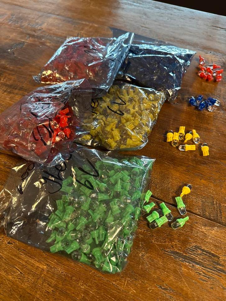 Ruim 500 Led lampjes voor flipperkast 6V steek!, Verzamelen, Automaten | Flipperkasten, Nieuw, Flipperkast, Ophalen of Verzenden