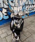 Scooter Sym Cello, Fietsen en Brommers, Scooters | SYM, Ophalen, Overige modellen, Zo goed als nieuw, Benzine