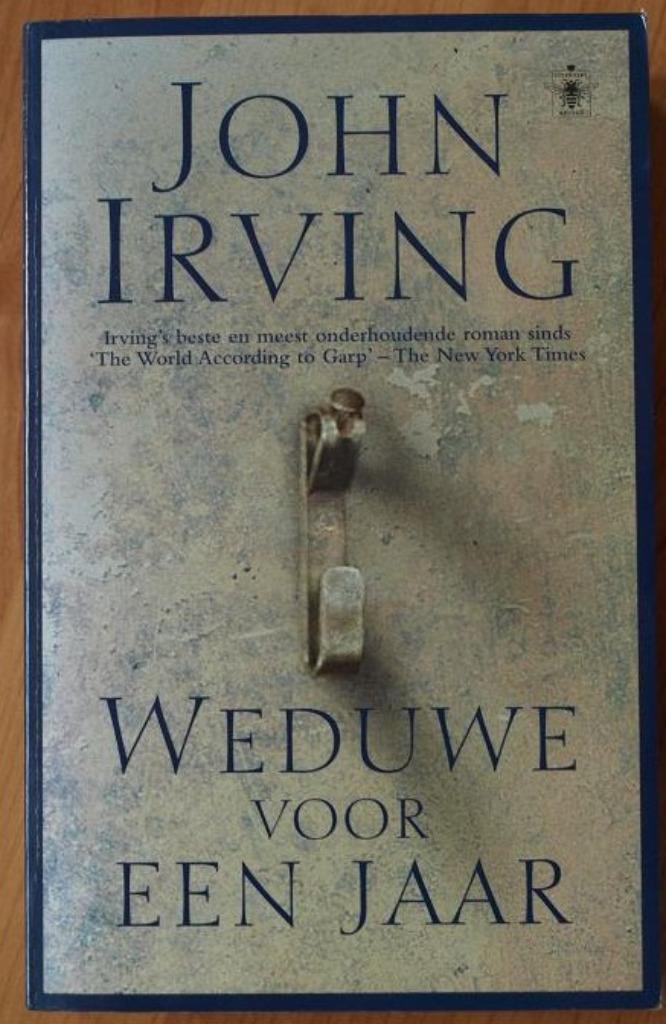 Weduwe voor een jaar - John Irving - softcover - IZGST, Boeken, Literatuur, Zo goed als nieuw, Amerika, Ophalen of Verzenden