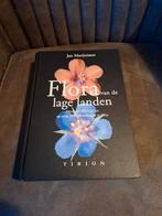 Flora van de Lage Landen - Jan Marijnissen, Boeken, Ophalen of Verzenden, Zo goed als nieuw, Bloemen, Planten en Bomen, Jan Marijnissen