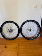 FFWD Outride 30mm Wheelset + Shimano 105 Cassette, Fietsen en Brommers, Fietsonderdelen, Ophalen of Verzenden, Zo goed als nieuw