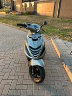 Piaggio zip 4 takt 3v, Fietsen en Brommers, Scooters | Piaggio, Ophalen, Gebruikt, Maximaal 45 km/u, Zip
