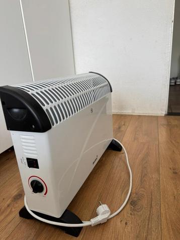 MaxxHome Convector Kachel – 750W / 1250W / 2000W– Thermostat beschikbaar voor biedingen