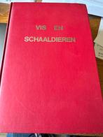 Vis en schaaldieren kookboek, Gelezen, Hoofdgerechten, Ophalen of Verzenden, Europa
