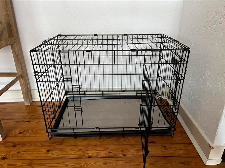 Bench, Dieren en Toebehoren, Hondenhokken, Zo goed als nieuw, Minder dan 65 cm, 75 tot 110 cm, Ophalen