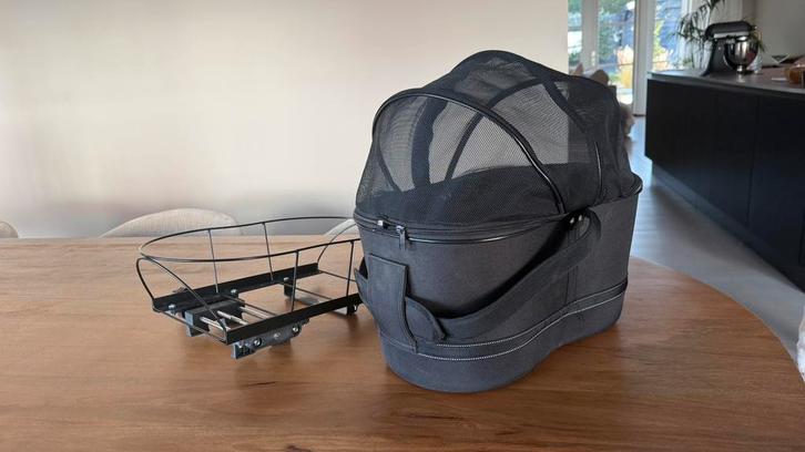 Trixie - EVA Fietsmand Achterop - Zwart - Met Kussen en Kap, Dieren en Toebehoren, Hondenmanden, Zo goed als nieuw, Ophalen