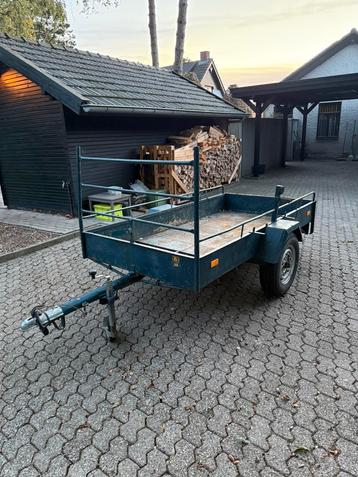 Sterke aanhangwagen beschikbaar voor biedingen