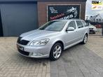 Skoda Octavia Combi 1.4 TSI Greentech Ambition*Lmv*Cruise Co, Voorwielaandrijving, Stof, Gebruikt, Zwart