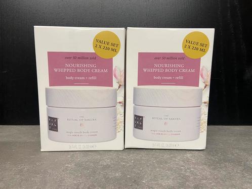 Rituals of Sakura bodycream + refill 220ml, Sieraden, Tassen en Uiterlijk, Uiterlijk | Lichaamsverzorging, Zo goed als nieuw, Bad & Douche