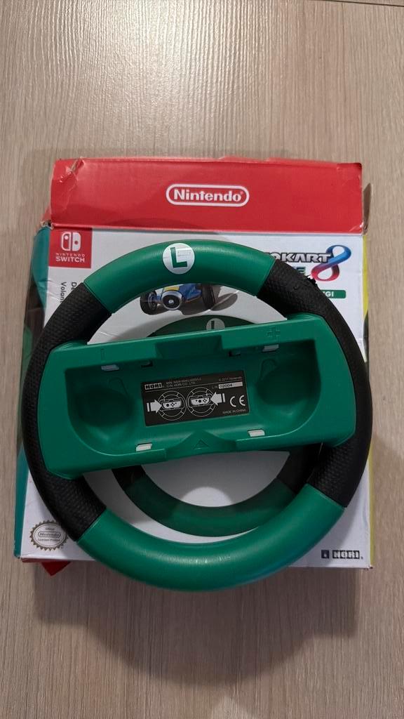 Mario Kart 8 Deluxe Racing Wheel Luigi, Nintendo Switch, Spelcomputers en Games, Spelcomputers | Nintendo Consoles | Accessoires