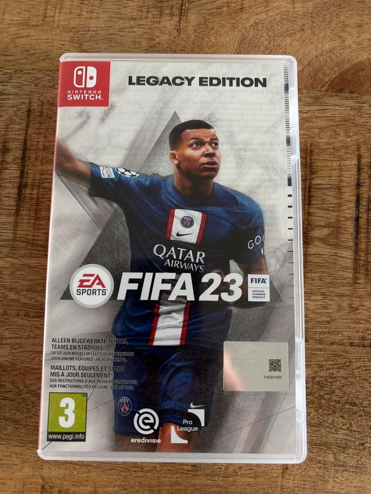 FIFA 23 Legacy Edition - Nintendo Switch, Spelcomputers en Games, Games | Nintendo Switch, Zo goed als nieuw, Sport, 2 spelers