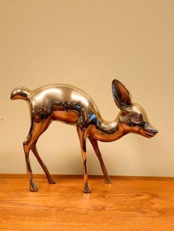 Groot Vintage Messing Bambi Hert Beeld  beschikbaar voor biedingen