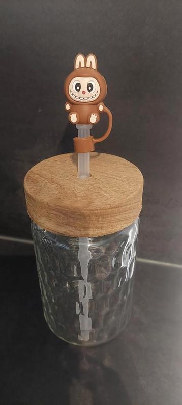 Labubu  straw topper beschikbaar voor biedingen