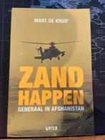 Zandhappen - Mart de Kruif, Generaal in Afghanistan, Ophalen of Verzenden, Zo goed als nieuw, Politiek
