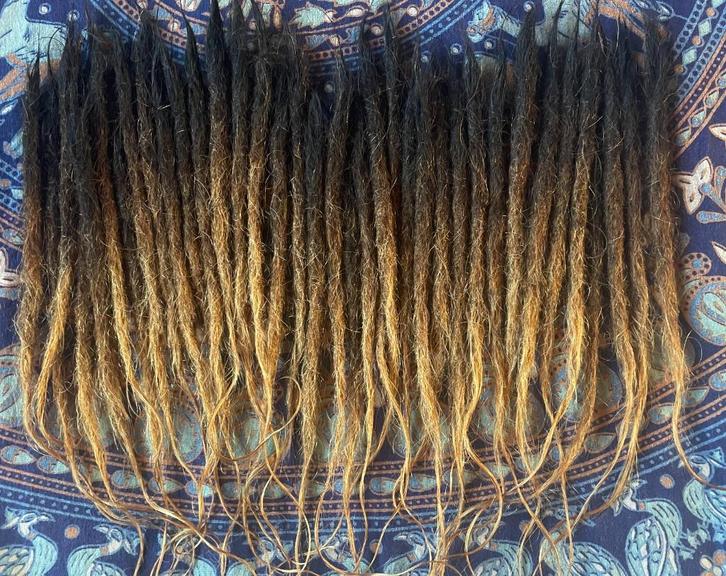 Verschillende human hair dread extensions te koop!, Sieraden, Tassen en Uiterlijk, Uiterlijk | Haarverzorging, Nieuw, Pruik of Haarverlenging
