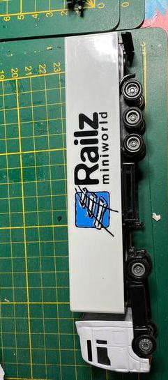 Vrachtwagen Railz beschikbaar voor biedingen