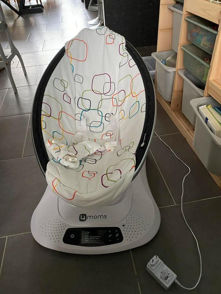 4Moms MamaRoo - Wipstoel elektrisch, Kinderen en Baby's, Wipstoeltjes, Gebruikt, Wipstoel, Overige merken, Met gordel(s) of riempje(s)