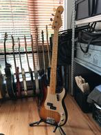 Fender AVRI 1957 precision bass, Zo goed als nieuw, Ophalen