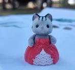 Calico Critters Sylvanian families Katje in Rode Jurk, Ophalen of Verzenden, Zo goed als nieuw, Overige typen