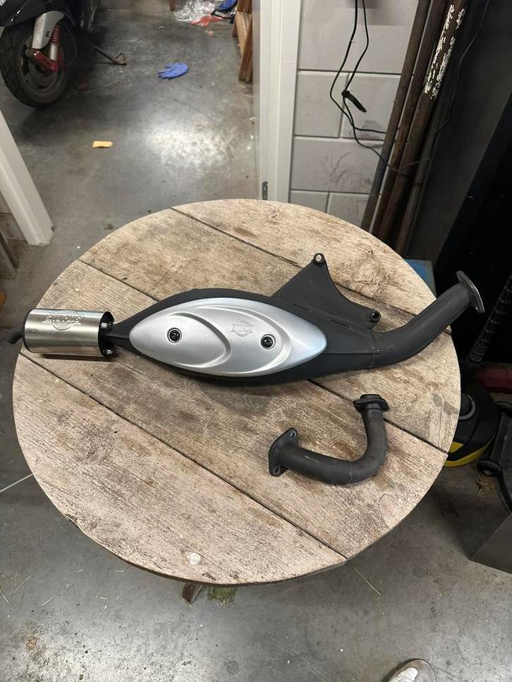 Sito plus uitlaat, Fietsen en Brommers, Brommeronderdelen | Scooters, Zo goed als nieuw, Piaggio, Uitlaat, Ophalen