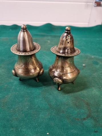 peper en zout stel verzilverd vintage beschikbaar voor biedingen
