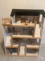 Mooi houten poppenhuis met extra (dubbele) houten meubels, Ophalen of Verzenden, Zo goed als nieuw, Poppenhuis