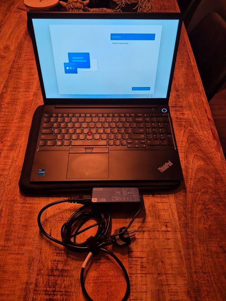 Lenovo ThinkPad - Goede staat, Computers en Software, Windows Laptops, Gebruikt, 15 inch, SSD, 2 tot 3 Ghz, 8 GB, Qwerty, Met videokaart
