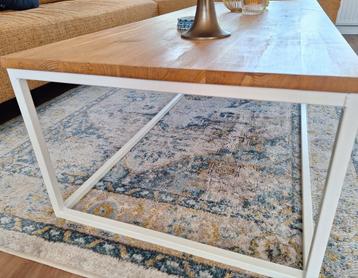 Salontafel hout, wit metaal (bijpassende eethoek te koop)