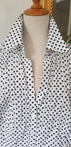 Nieuw, witte bloes met zwarte stippen. Mt 48 (even meten, Verzenden, Nieuw, Maat 46/48 (XL) of groter, Wit