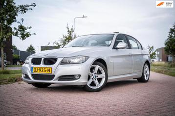 BMW 3-serie 318i youngtimer Automaat beschikbaar voor biedingen