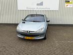 Peugeot 206 CC 1.6-16V Automaat, Airco, Auto's, Gebruikt, Zwart, 4 cilinders, Cabriolet