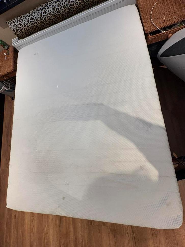 ÅKREHAMN Matras 160x200 - Middelhard, Huis en Inrichting, Slaapkamer | Matrassen en Bedbodems, Zo goed als nieuw, Matras, 160 cm