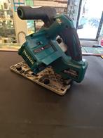 Makita DSP600ZJ, Doe-het-zelf en Verbouw, Gereedschap | Zaagmachines, Ophalen, Zo goed als nieuw, 1200 watt of meer, 30 tot 70 mm