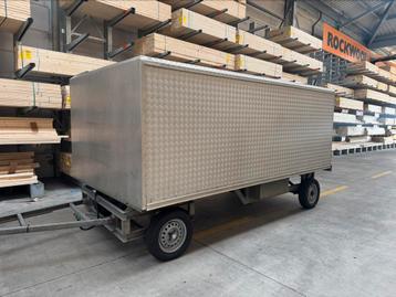 Aluminium dubbelas aanhanger – 4m laadruimte – max. 750 kg beschikbaar voor biedingen