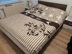 2-persoons bed (160x200) + matras te koop!, Huis en Inrichting, Slaapkamer | Bedden, Ophalen, Gebruikt, Bruin, Tweepersoons