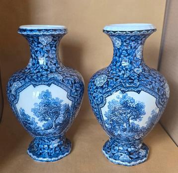 2 vaasjes van Villeroy en Boch Flamand beschikbaar voor biedingen