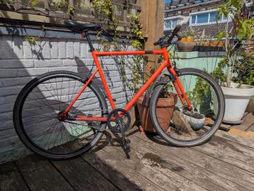 Single speed fiets Decathlon 500 met GRAVEL banden beschikbaar voor biedingen