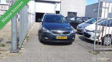 Kia cee'd Sporty Wagon 1.4 CVVT X-ecutive beschikbaar voor biedingen