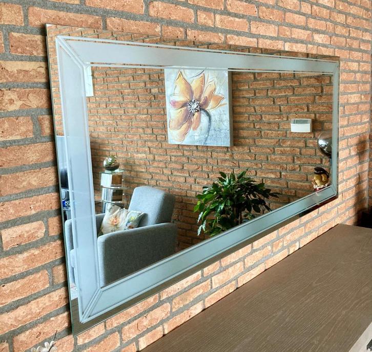Design spiegel met gezandstraalde rand, Huis en Inrichting, Woonaccessoires | Spiegels, 125 cm of meer, Minder dan 100 cm, Rechthoekig