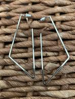Oorstekers strak modern en vefijnd l 6cm, Overige materialen, Nieuw, Ophalen of Verzenden, Knopjes of Stekers