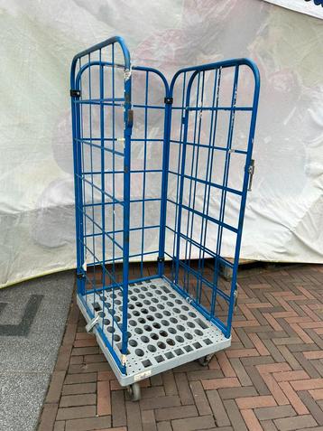 Rolcontainer met deur zgan zie foto beschikbaar voor biedingen
