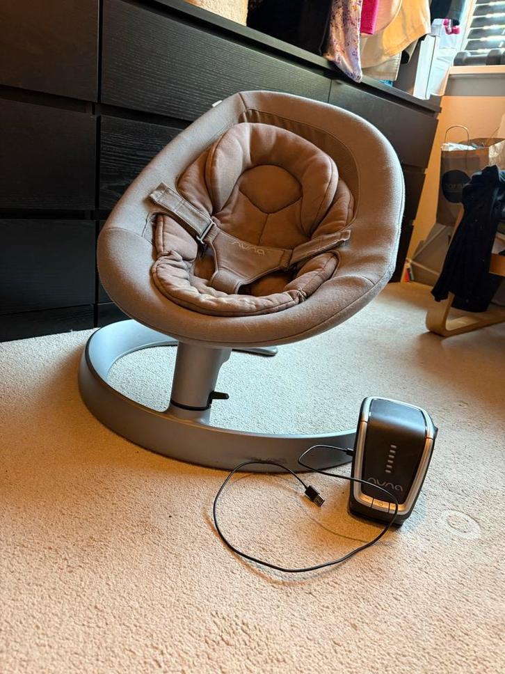 Nuna Leaf wipstoel, Kinderen en Baby's, Wipstoeltjes, Zo goed als nieuw, Wipstoel, Met gordel(s) of riempje(s), Ophalen of Verzenden