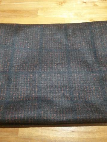 Wol ruit zwart orange beschikbaar voor biedingen