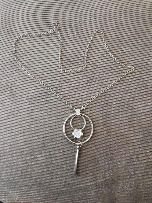 Lange ketting, Sieraden, Tassen en Uiterlijk, Kettingen, Zo goed als nieuw, Ophalen of Verzenden